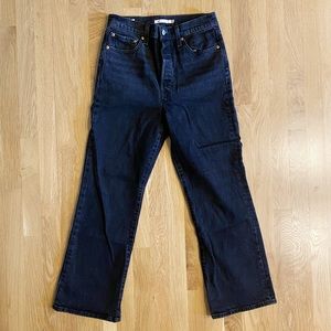 Levi’s Ribcage Boot Crop